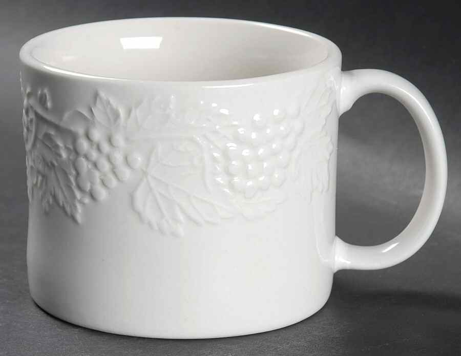 Vineyard Mug by Tabletops Unlimited-1