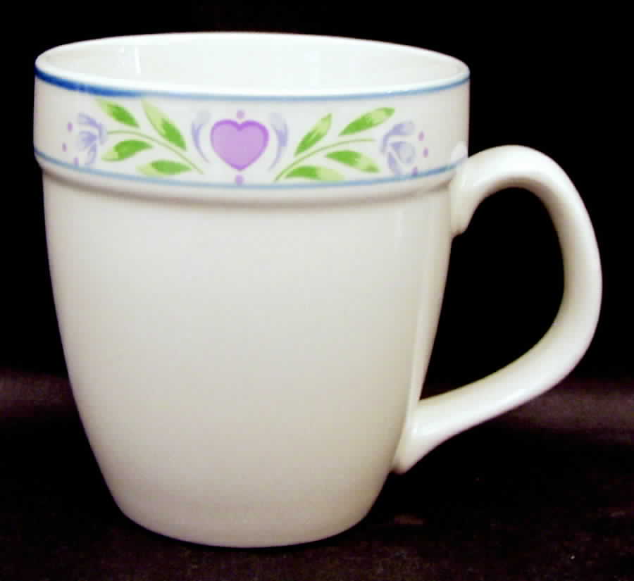 Laurel Hearts Mug by Tienshan-1