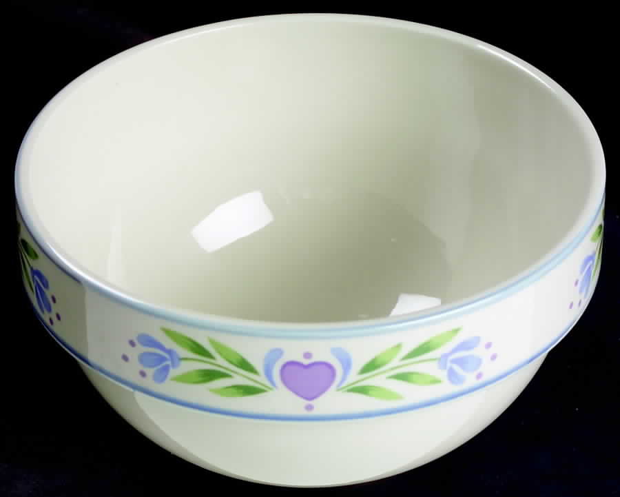 Laurel Hearts Soup/Cereal Bowl by Tienshan-1