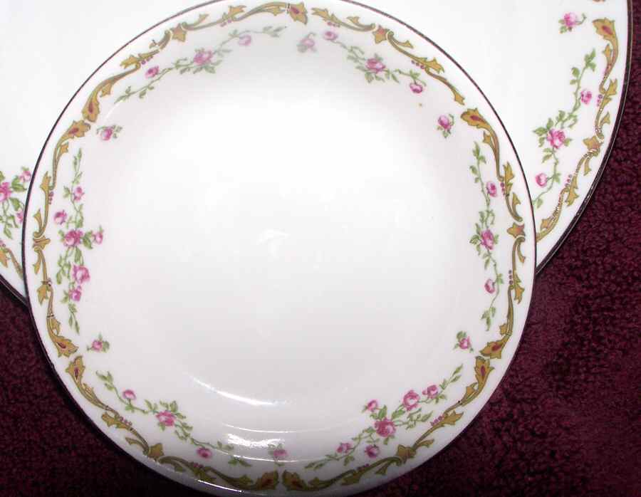 TRV290 Salad Plate by Tressemanes & Vogt-1