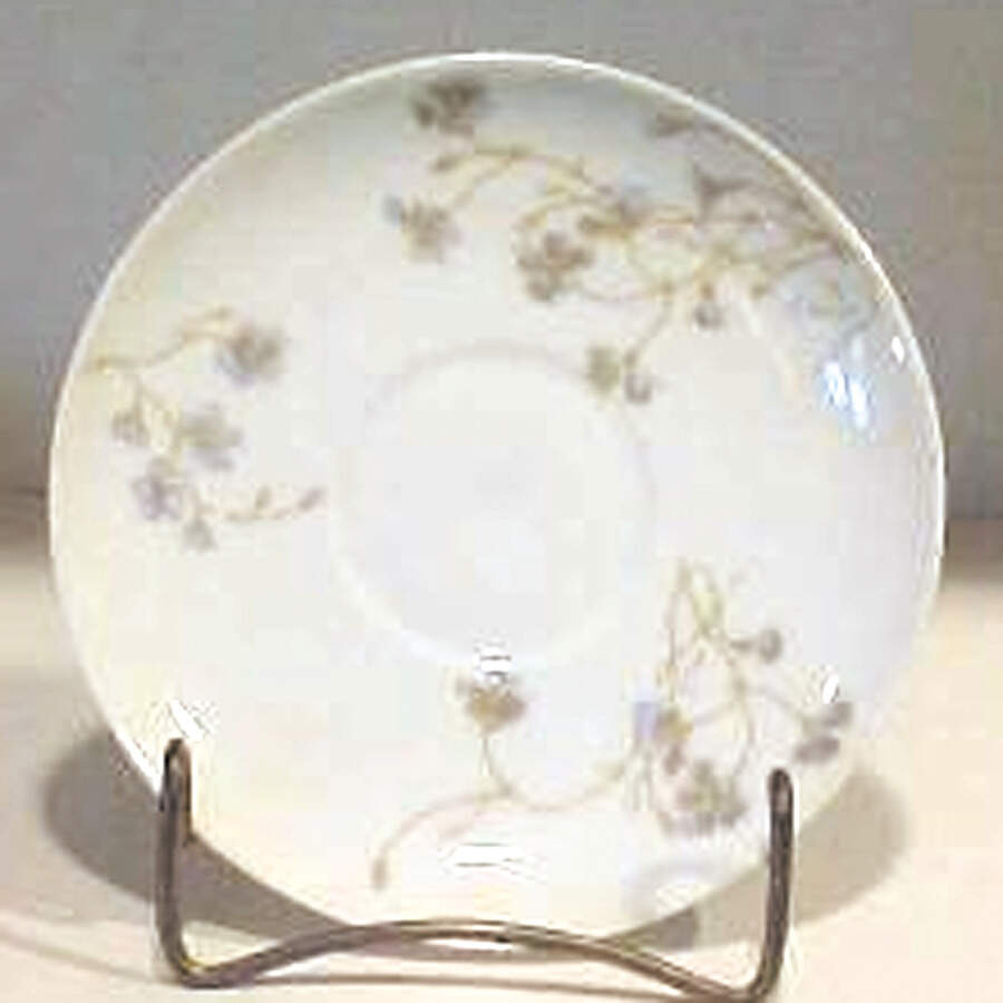 6390 Saucer by Tressemanes & Vogt-1