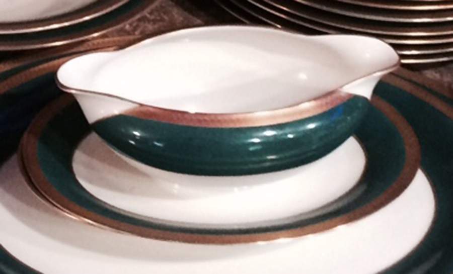 TIR256 Gravy Boat with Attached Underplate by Tirschenreuth-1