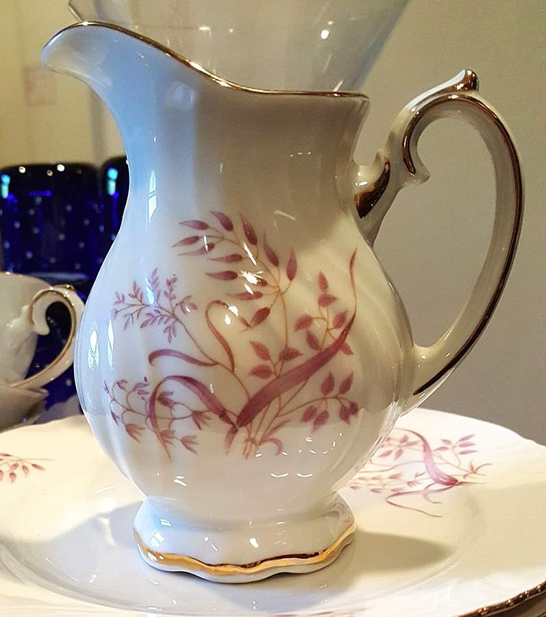7499 Creamer by Thomas-1