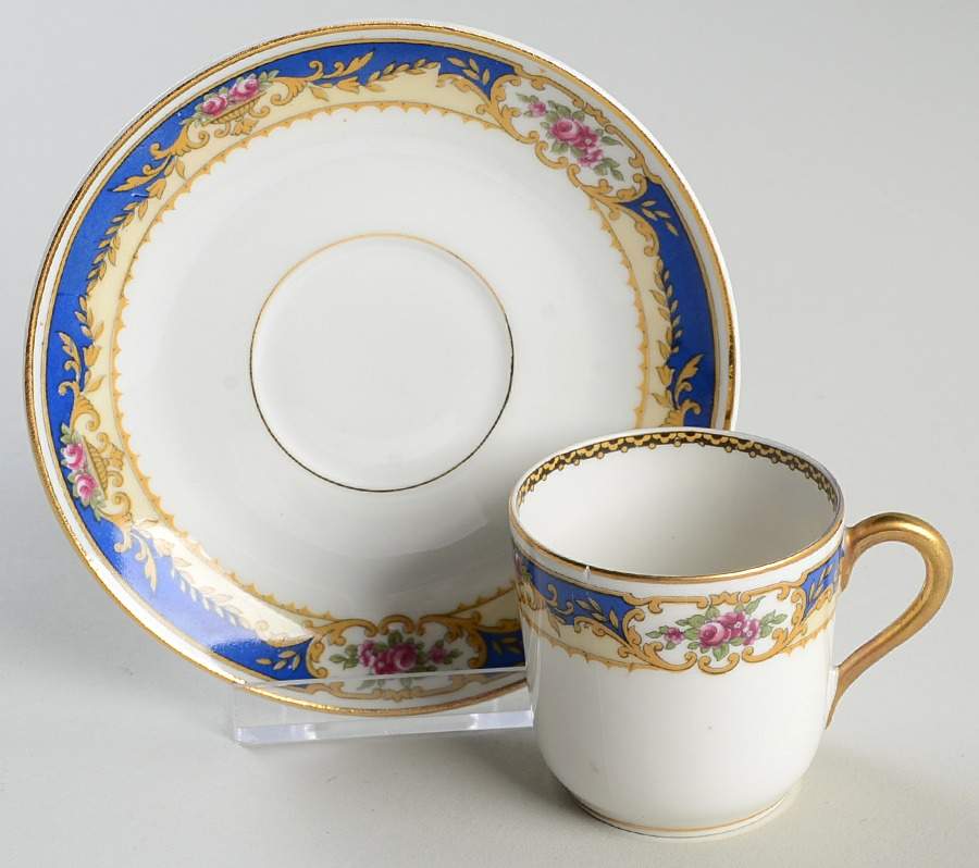 TRV303 Flat Demitasse Cup & Saucer Set by Tressemanes & Vogt-1