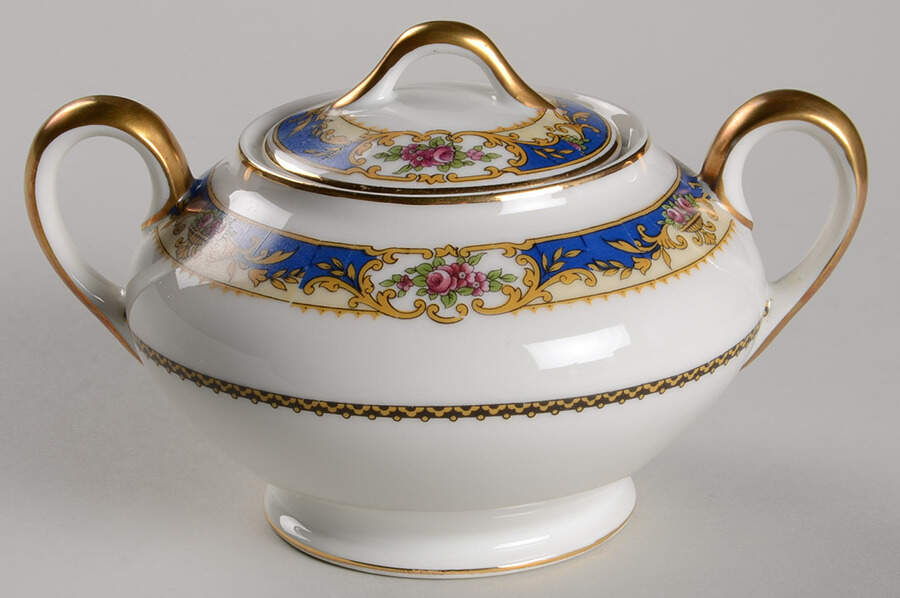 TRV303 Sugar Bowl & Lid by Tressemanes & Vogt-1