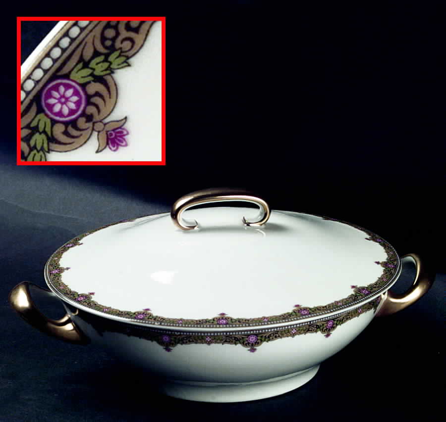 TRV304 Round Covered Vegetable by Tressemanes & Vogt-1