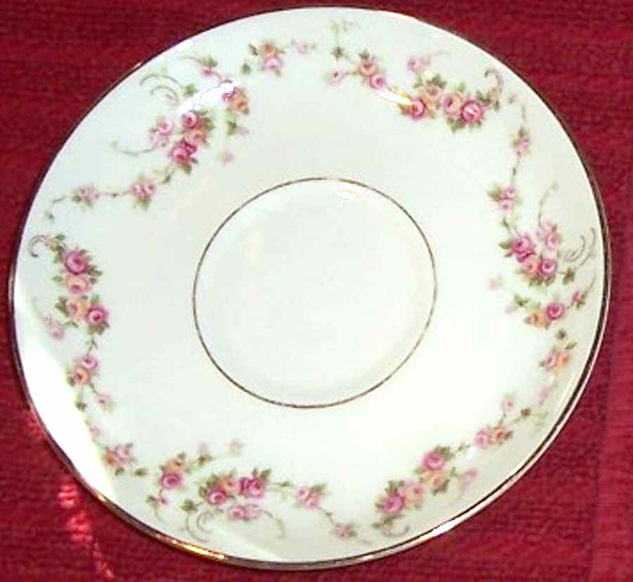 THO210 Saucer by Thomas-1