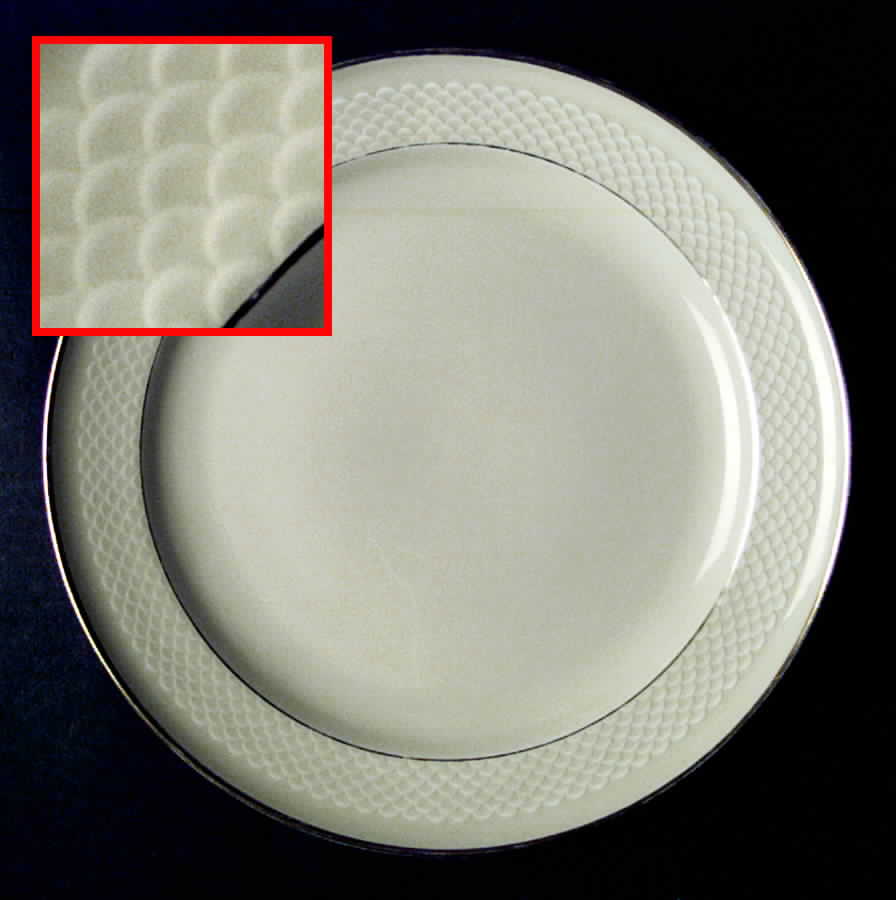01915 Dinner Plate by Thomas-1