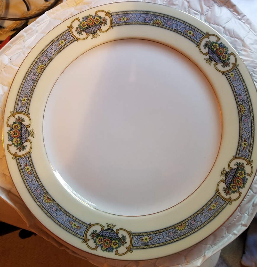 Madison, The (Cream Rim) Dinner Plate by Thomas-1