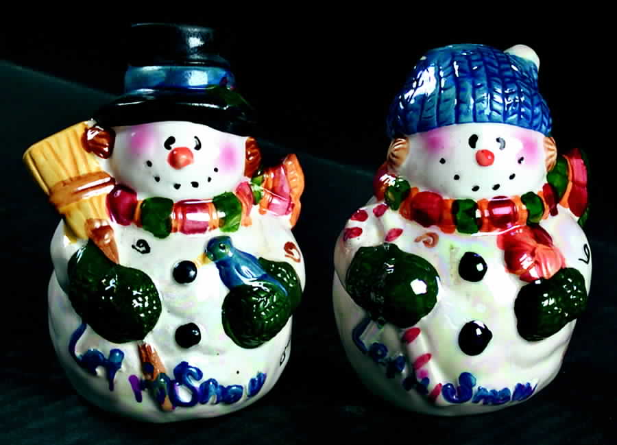 Winterland Christmas Figural Salt & Pepper Set by Tabletops Unlimited-1