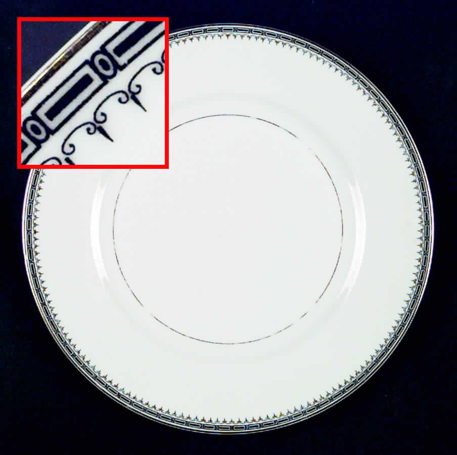 Empire Dinner Plate by Thun-1