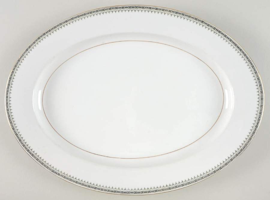 Empire 14" Oval Serving Platter by Thun-1
