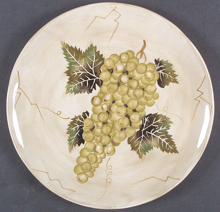 Cabernet (Semi Scallop, Rippled) Dinner Plate by Tabletops Unlimited-1