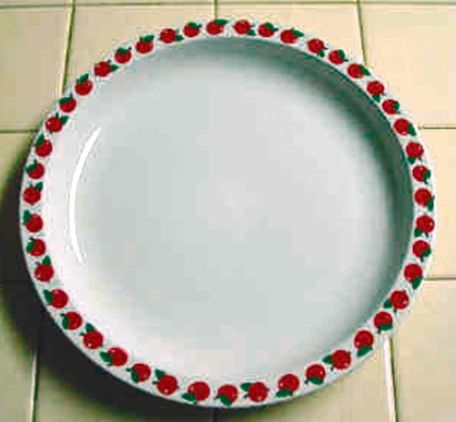 Apple Bangle Dinner Plate by Tienshan-1