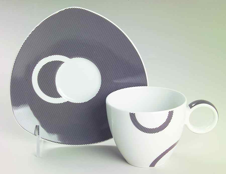 Vario Black (Circles) Flat Cup & Saucer Set by Thomas-1