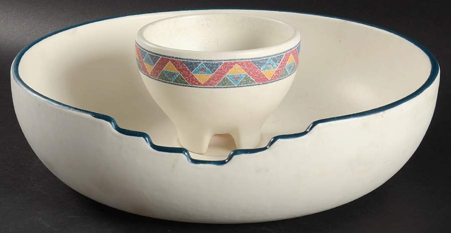 Pueblo (2 Piece) Chip & Dip Set by Treasure Craft-1