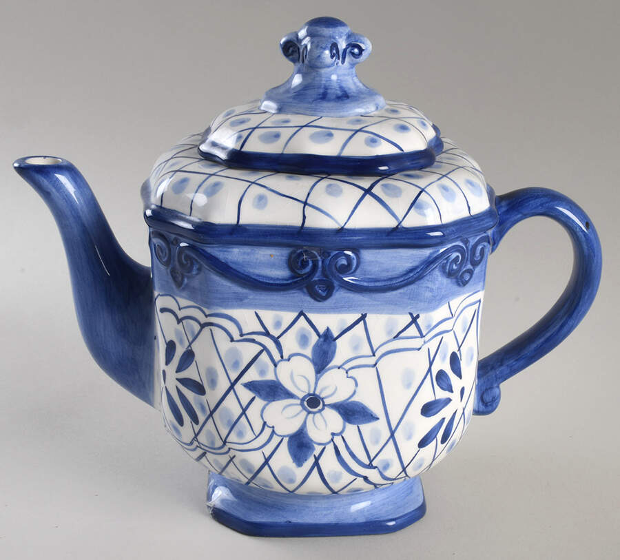 Lisbon (Square) Teapot & Lid by Tabletops Unlimited-1
