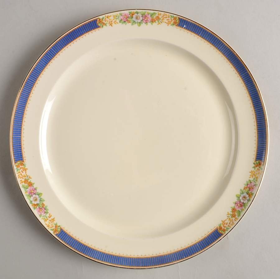 TST497 Dinner Plate by Taylor, Smith & Taylor (Ts&T)-1