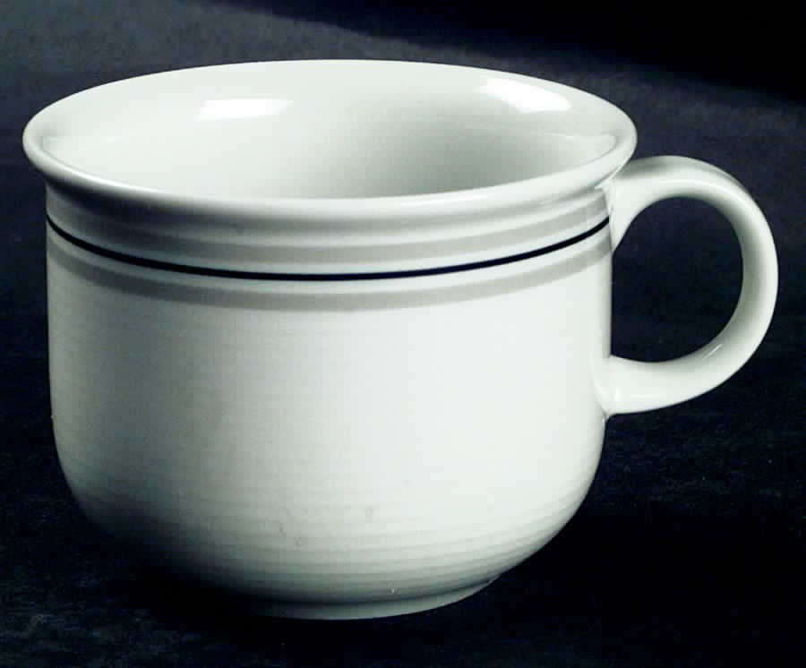 Balance Flat Cup by Thomas-1