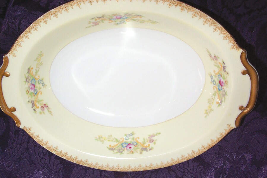 TSW9 10" Oval Vegetable Bowl by Transor Ware (Japan)-1