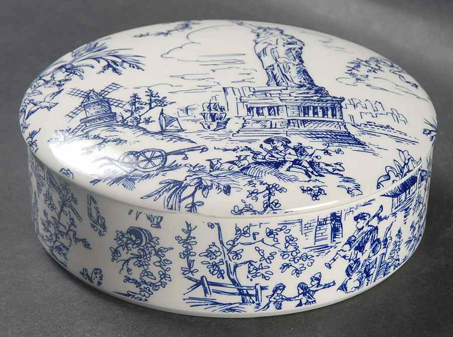 New York Toile Trinket Box with Lid by Tiffany-1