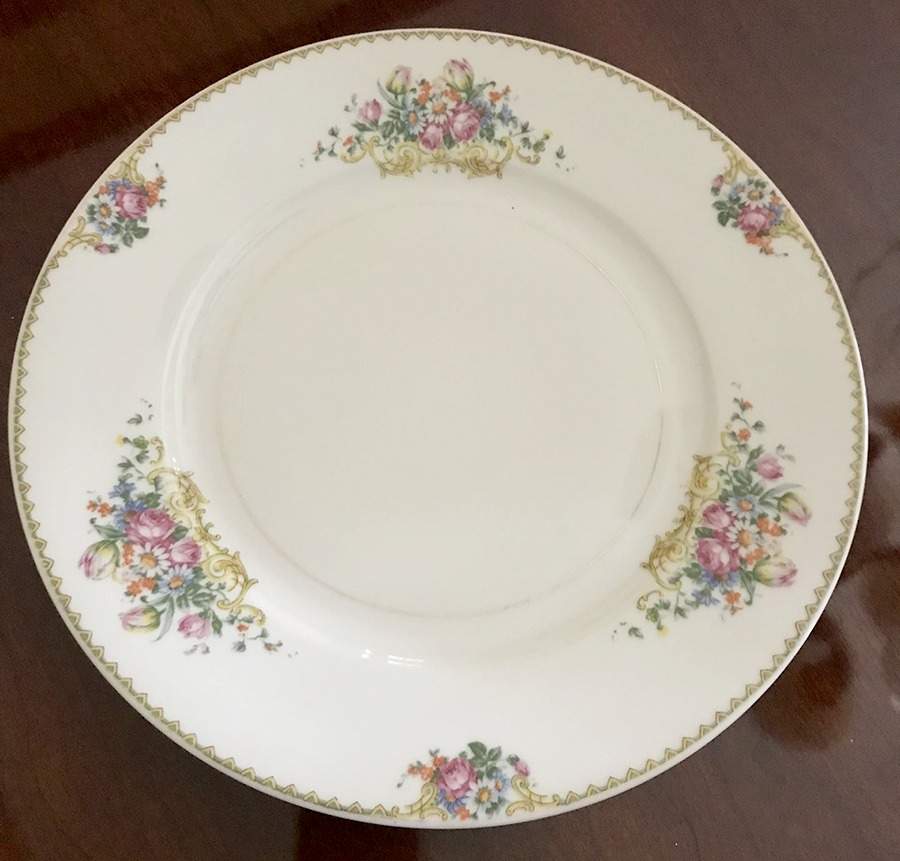 THU236 Dinner Plate by Thun-1