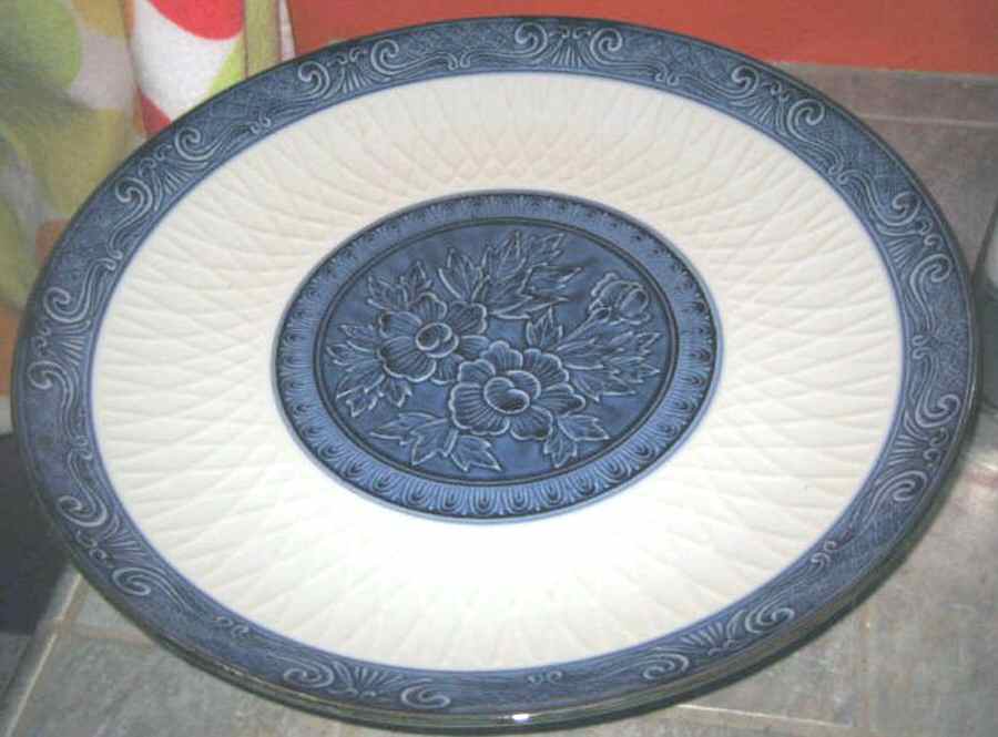 TOX1 9" Round Vegetable Bowl by Toyo-1