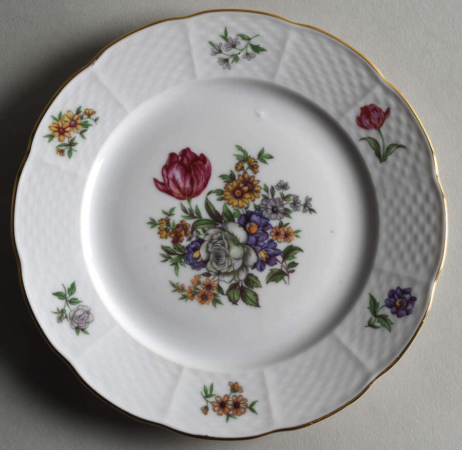 Bouquet Bread & Butter Plate by Thun-1