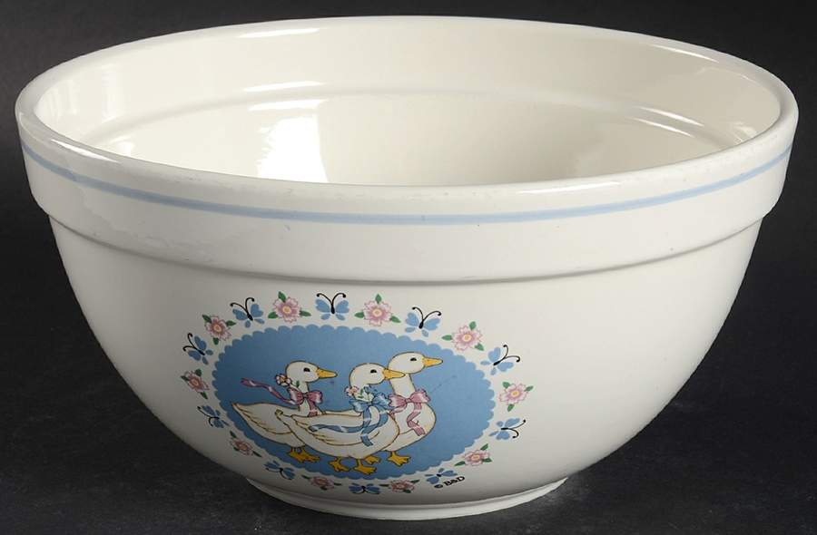 Ribbon Geese 8" Mixing Bowl by Treasure Craft-1