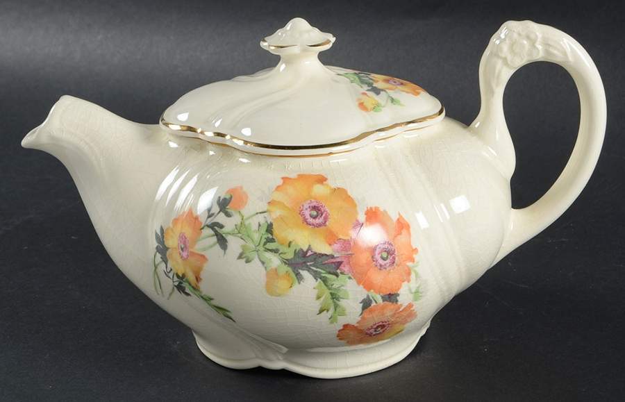 Wild Poppy (Vogue, Swirl) Teapot & Lid by Taylor, Smith & Taylor (Ts&T)-1