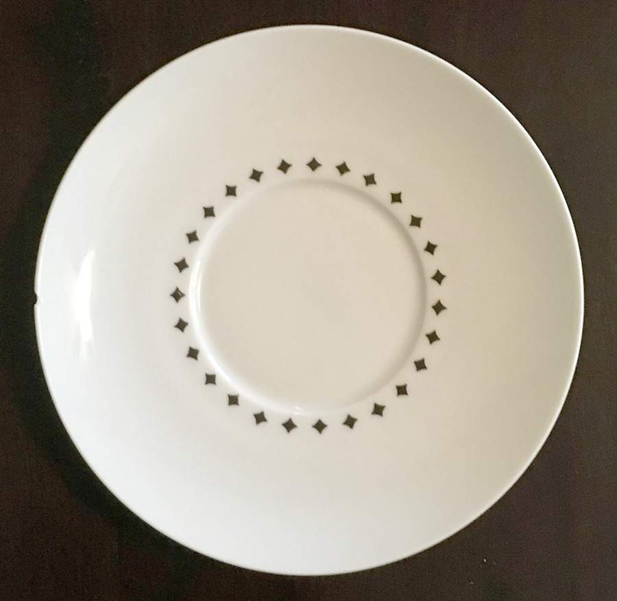 THO271 Saucer by Thomas-1