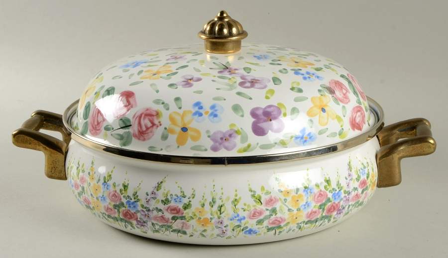 English Garden 3 Quart Metal Stew Pot by Tabletops Unlimited-1