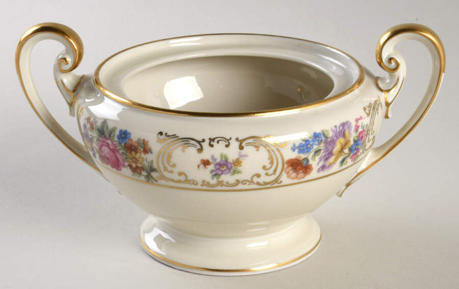Wettin (Scalloped) Sugar Bowl No Lid by Tirschenreuth-1
