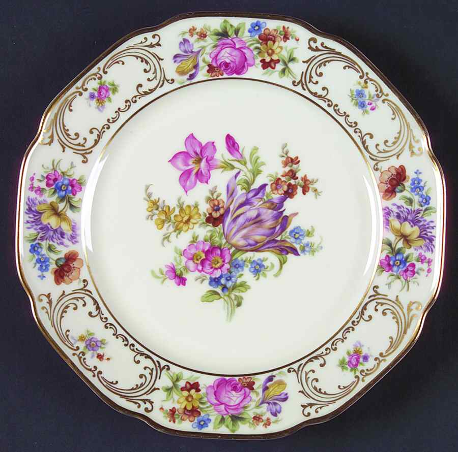 Wettin (Scalloped) Salad Plate by Tirschenreuth-1