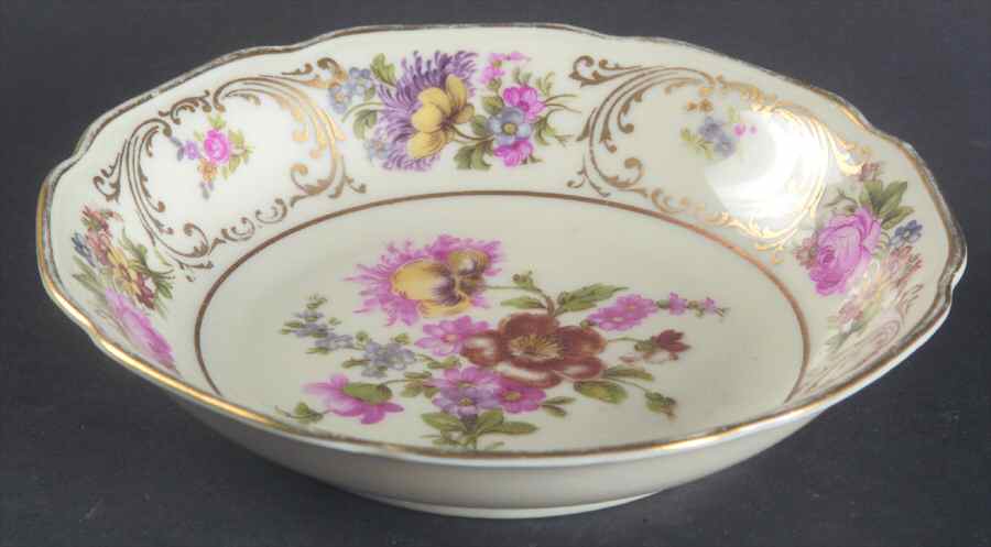 Wettin (Scalloped) Fruit/Dessert (Sauce) Bowl by Tirschenreuth-1