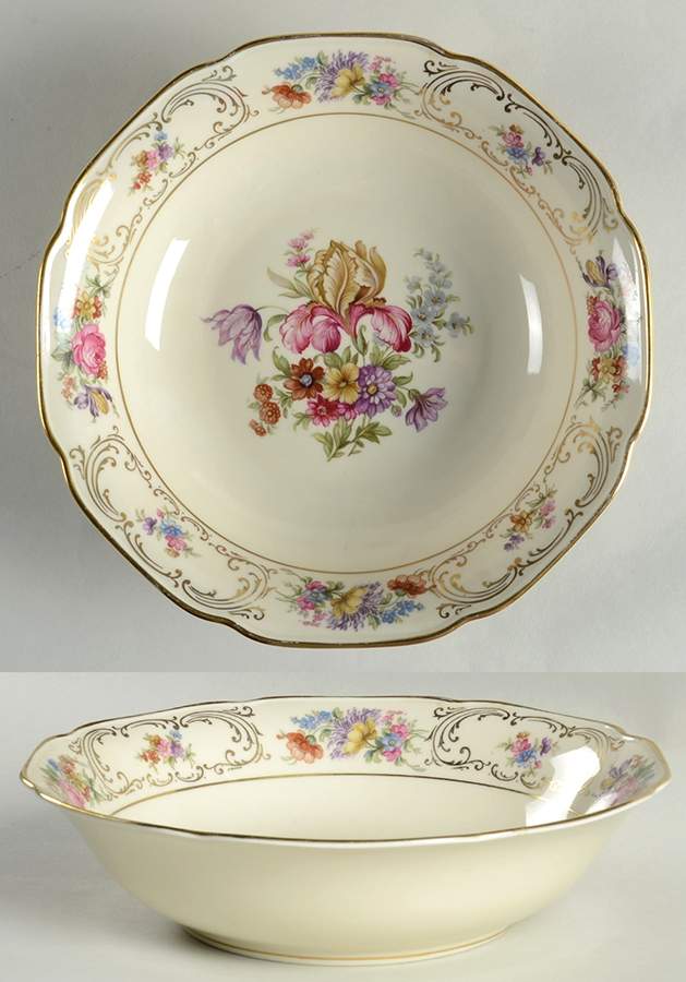 Wettin (Scalloped) 9" Round Vegetable Bowl by Tirschenreuth-1