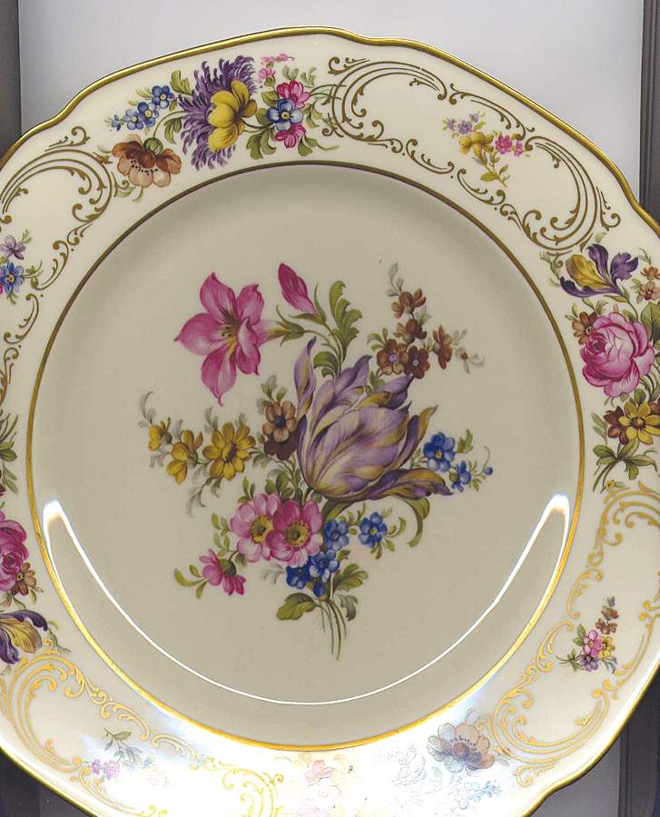 Wettin (Scalloped) Dinner Plate by Tirschenreuth-1