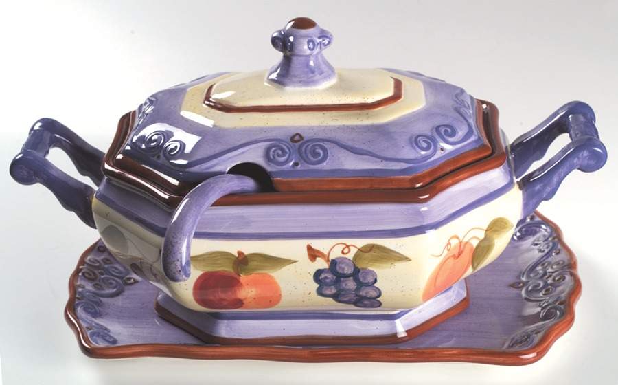 Medici Tureen & Lid w/Ladle & Underplate by Tabletops Unlimited-1
