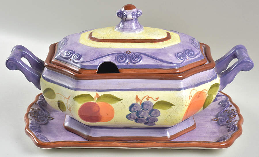 Medici Tureen & Lid w/Underplate by Tabletops Unlimited-1