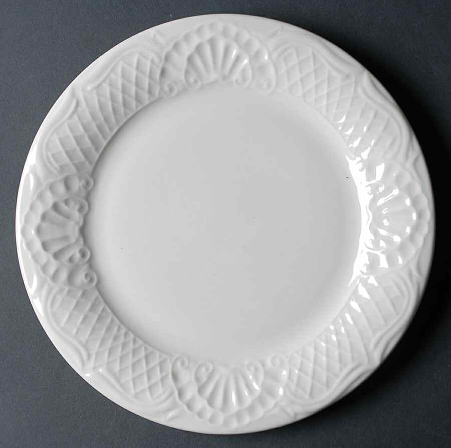 Florentine Dinner Plate by Tabletops Unlimited-1