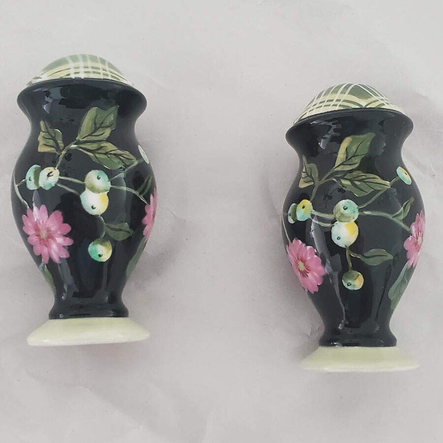 Jardiniere Salt Shaker by Tracy Porter-1