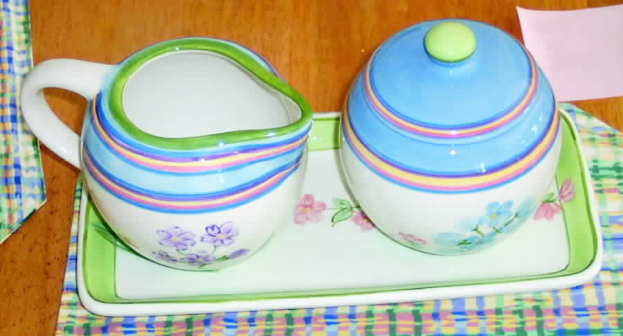 Just Flowers Creamer & Sugar with Lid & Tray Set by Tabletops Unlimited-1