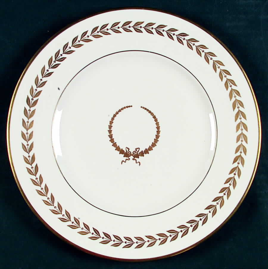 TAT23 Luncheon Plate by Tatler of Trenton-1