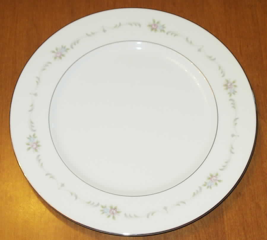 THC3 Dinner Plate by Three Crown (Japan)-1