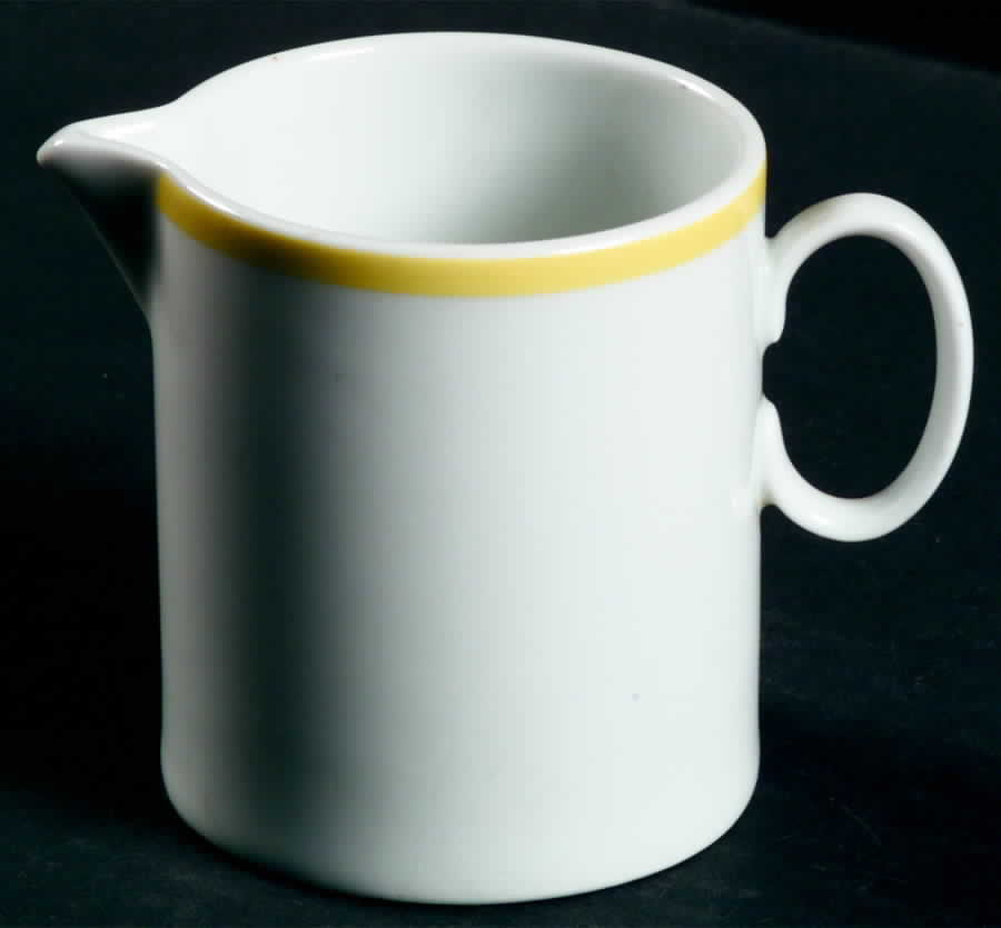 THO282 Creamer by Thomas-1