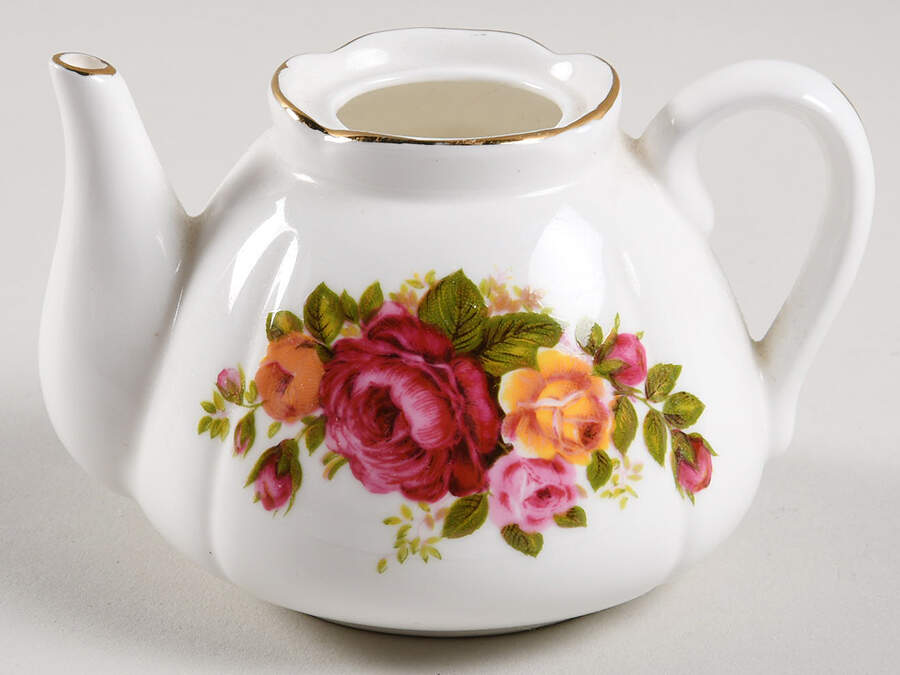 Cottage Rose Toy Teapot No Lid by Taiwan-1