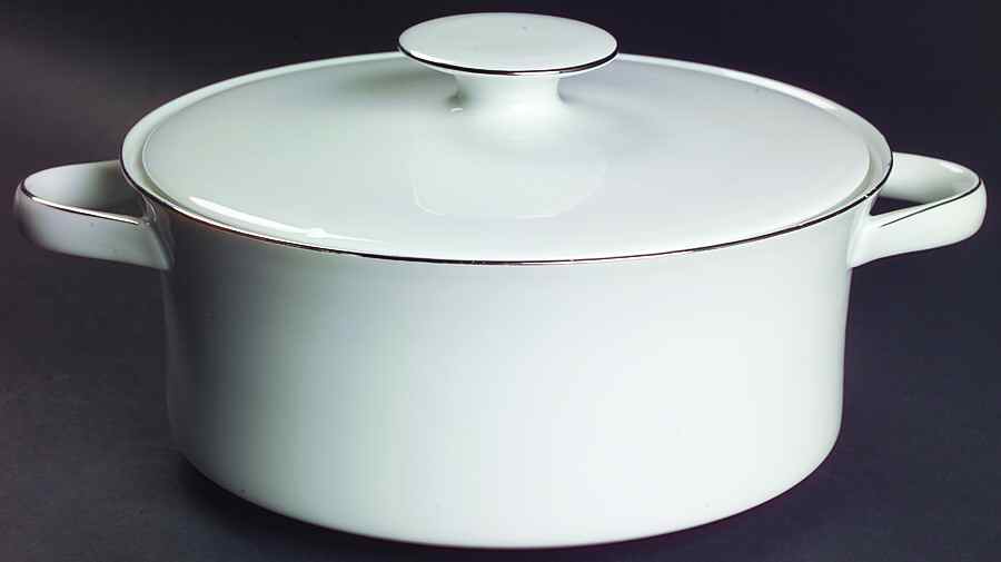 THO284 Round Covered Vegetable by Thomas-1