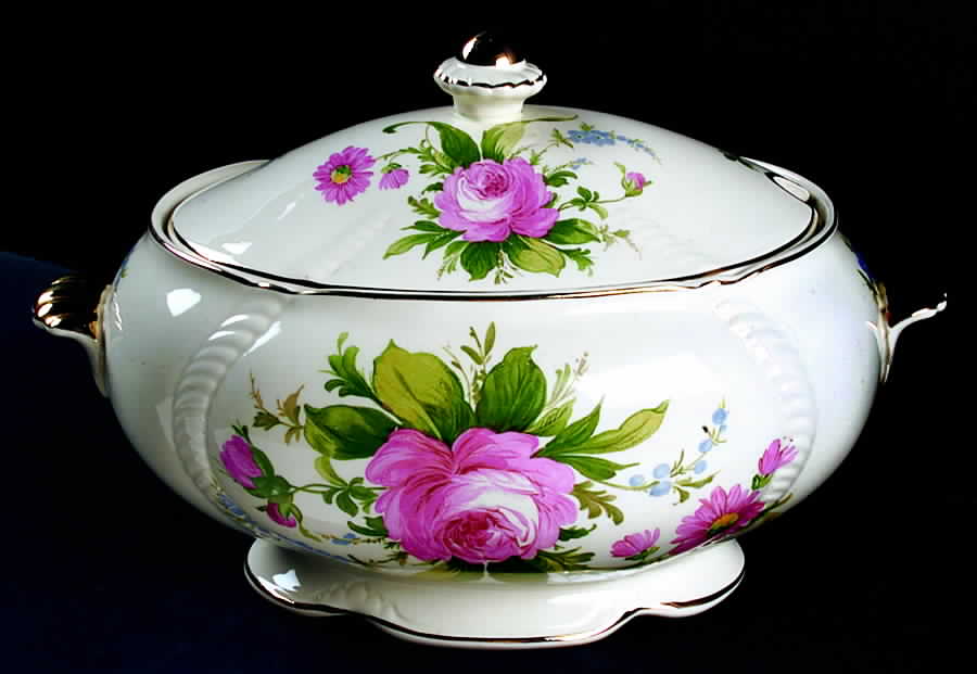 TST574 Oval Tureen & Lid by Taylor, Smith & Taylor (Ts&T)-1