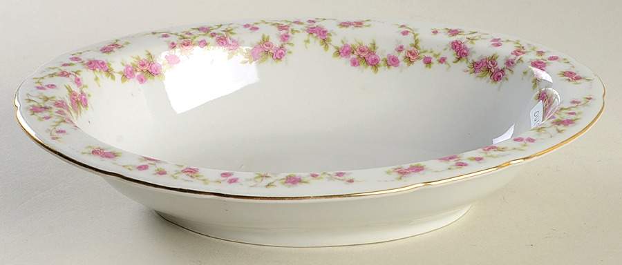 Bridal Rose (Scallop) 10" Oval Vegetable Bowl by Thun-1