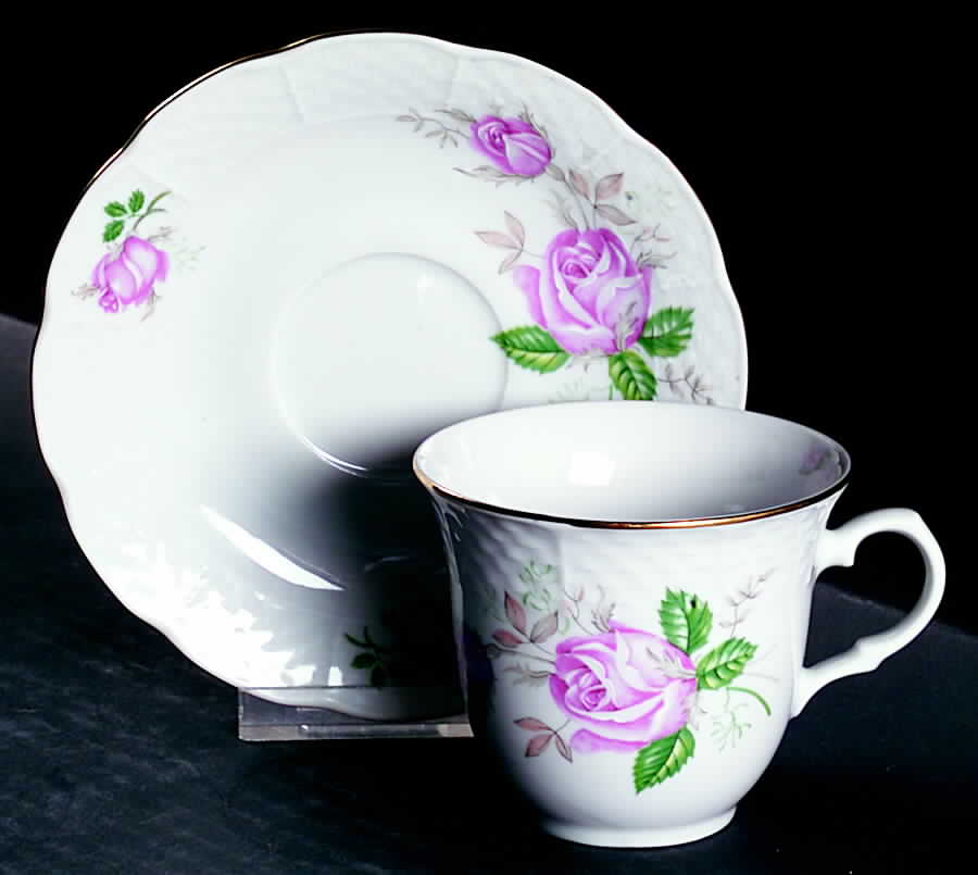 THU265 Flat Cup & Saucer Set by Thun-1